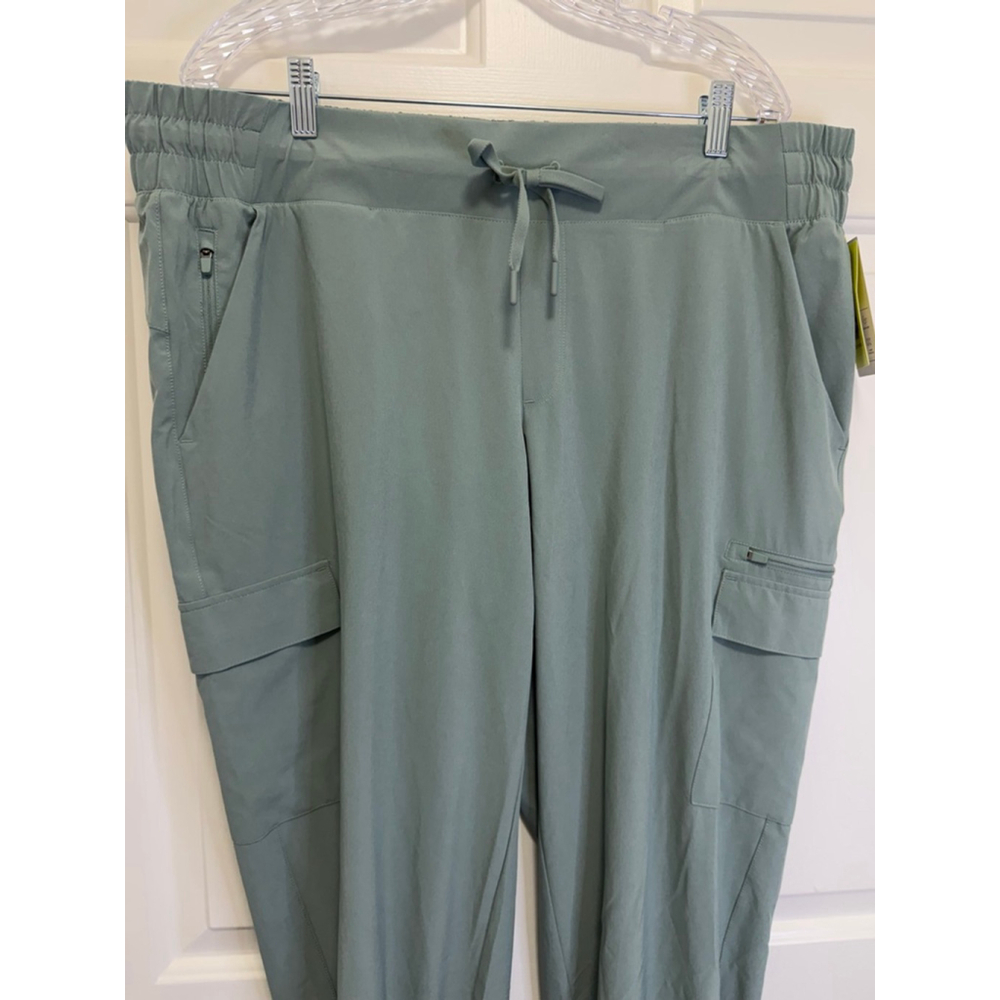 Women’s Active Light Mid-Rise Cargo Joggers | All In Motion™ Sage Green XXL NWT - Picture 3 of 7